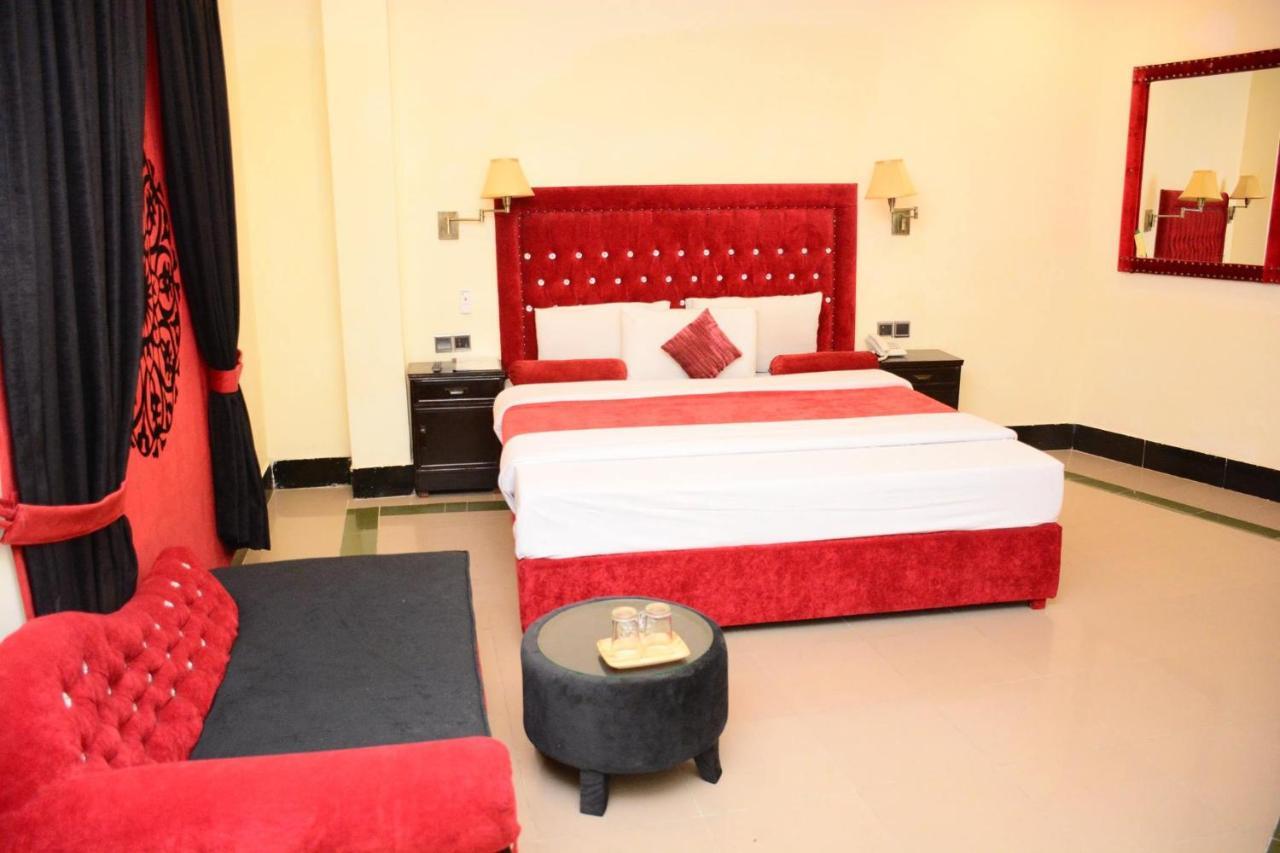 Hotel Move-N-Pick Муррее Экстерьер фото